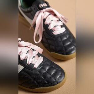 Gola Women's Black Sneakers with Pink Laces